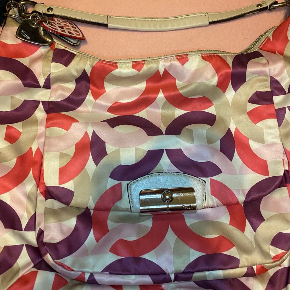 Authentic Coach shoulder bag